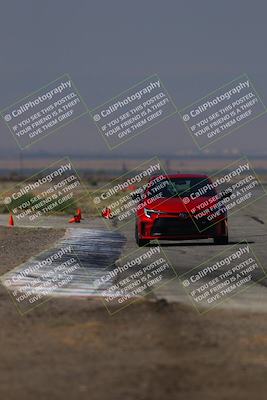 media/Sep-20-2025-Extreme Speed (Sat) [[1fcc23683c]]/Orange (Mid Intermediate)/Session 2 (Sunrise)/